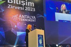 Akdeniz-Bilisim-Zirvesi-5